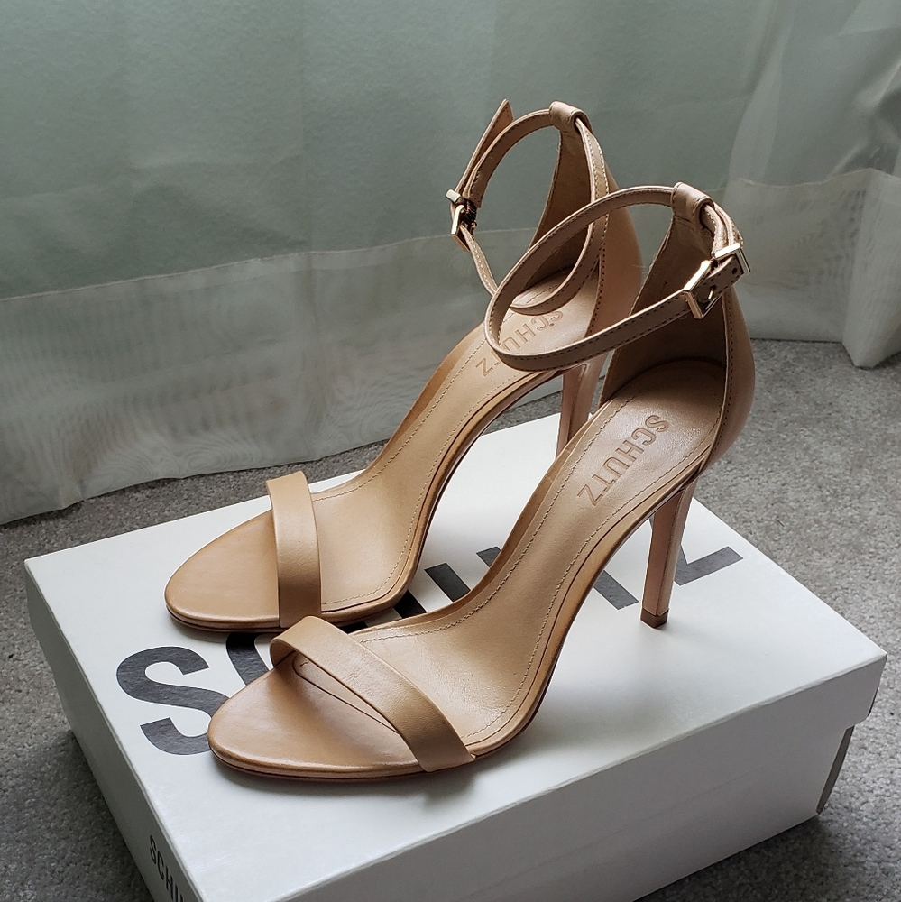 Schutz Cadey-Lee Sandals